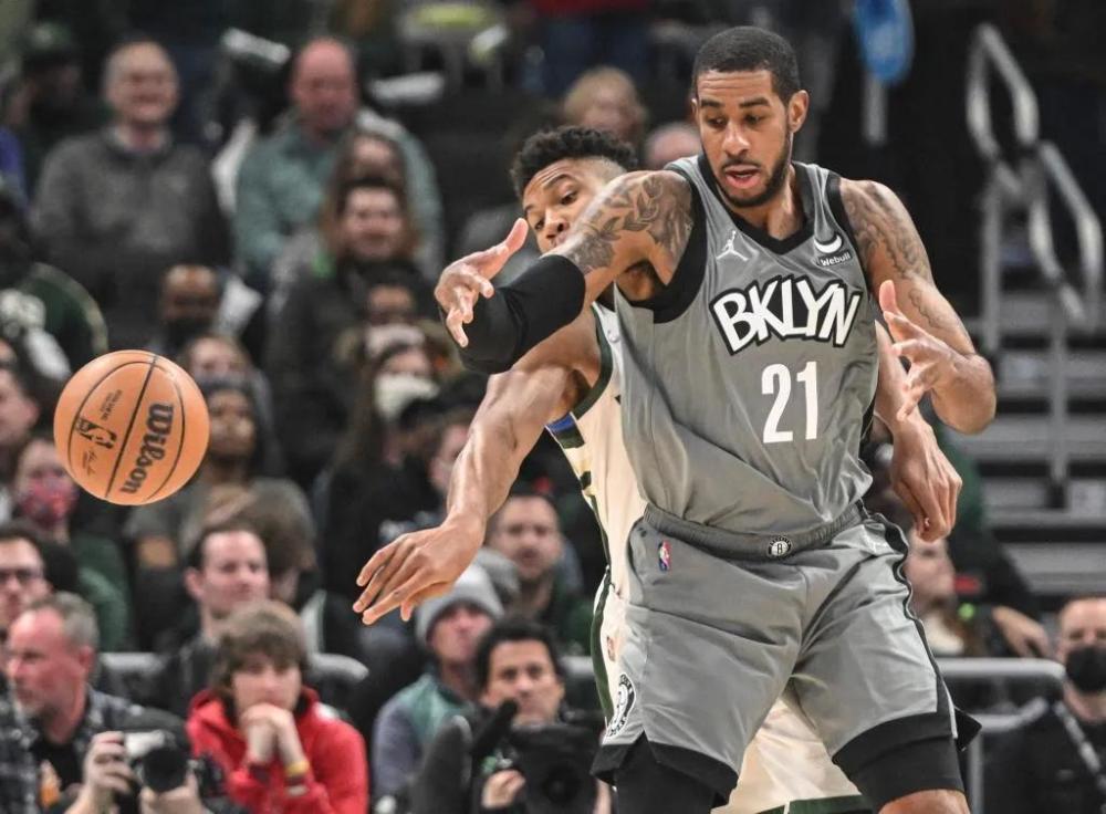 体育荷兰鹿特丹短道速滑世锦赛：孙龙 林孝埈为中国队夺得两枚金牌